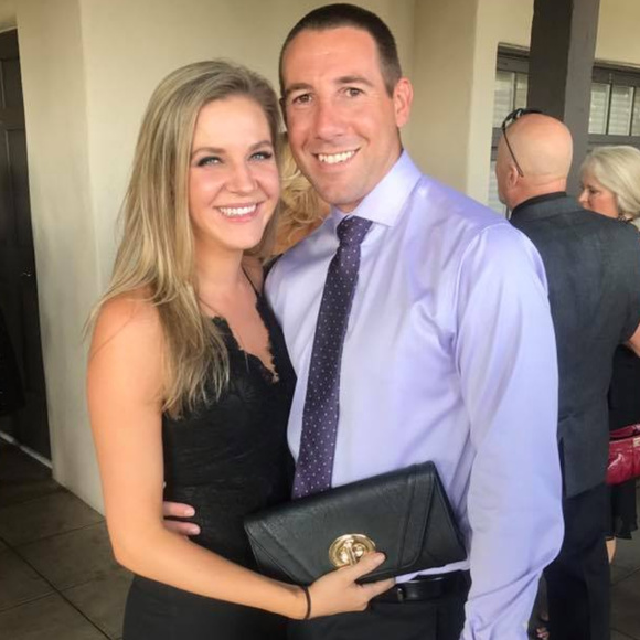 ✨✨ Meet your Posher, Elise ✨✨ - Picture 6 of 8